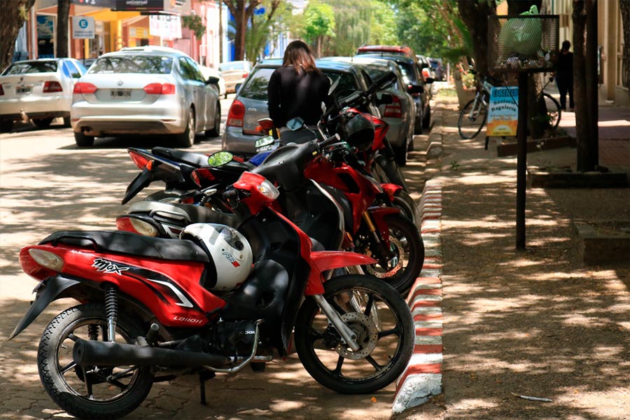Reubican los sectores para el estacionamiento de motos
