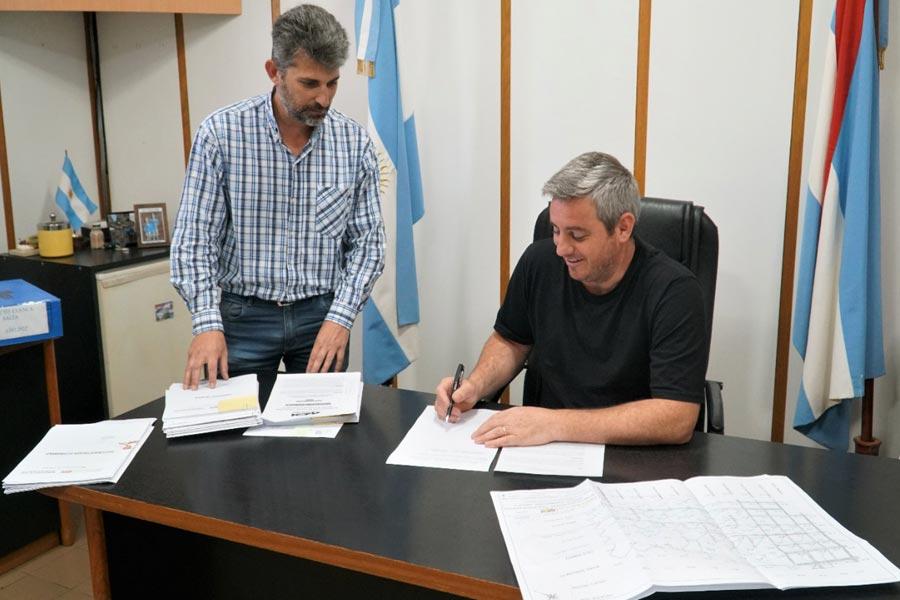 José Luis Walser firmó el llamado a Licitación de la Cuenca Salta