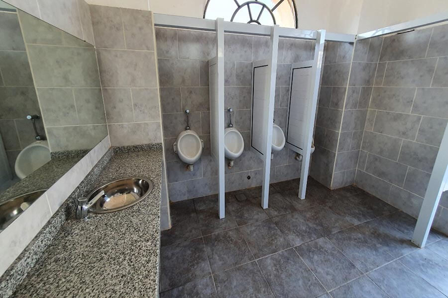 Con fondos propios se llevó a cabo la revalorización baños Parque Quirós