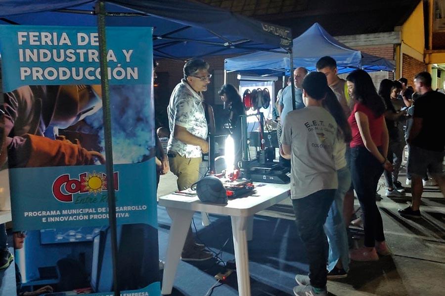 La Municipalidad de Colón acompañó la expo-dinámica en la Escuela Técnica N° 1