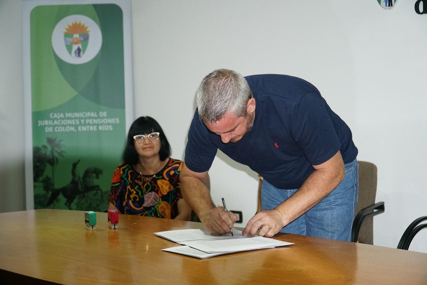 CONVENIO-MUNICIPIO-CAJA-DE-JUBILACIONES-PILETA-PARQUE-13-2-2023-2