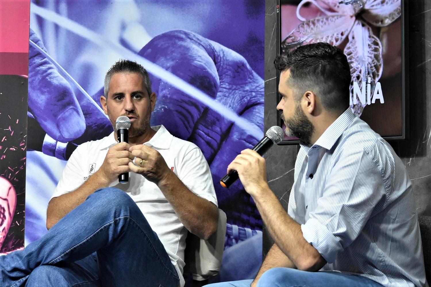 TRANSMISION-DE-LA-FIESTA-4