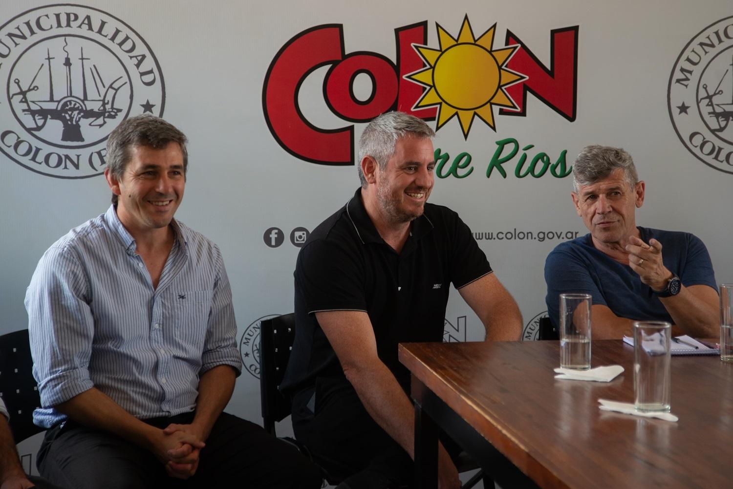 REUNION-CON-EL-SECRETARIO-DE-TURISMO-DE-ENTRE-RIOS-EN-COLON-23-12-2023-2