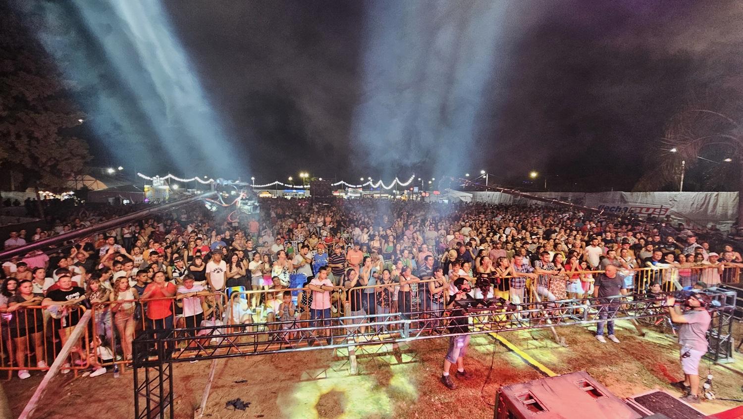 FIN-DE-SEMANA-LARGO-DE-CARNAVAL-EN-COLON-2024-18