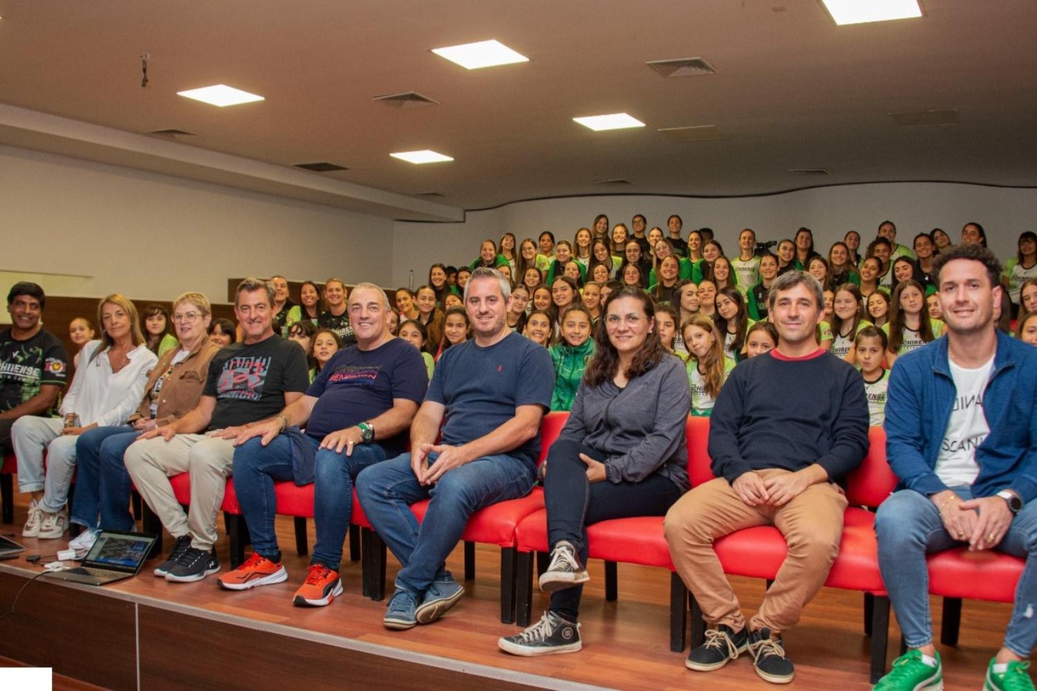 xr:d:DAFYUPElRTk:1071,j:6403417707849478685,t:24041510