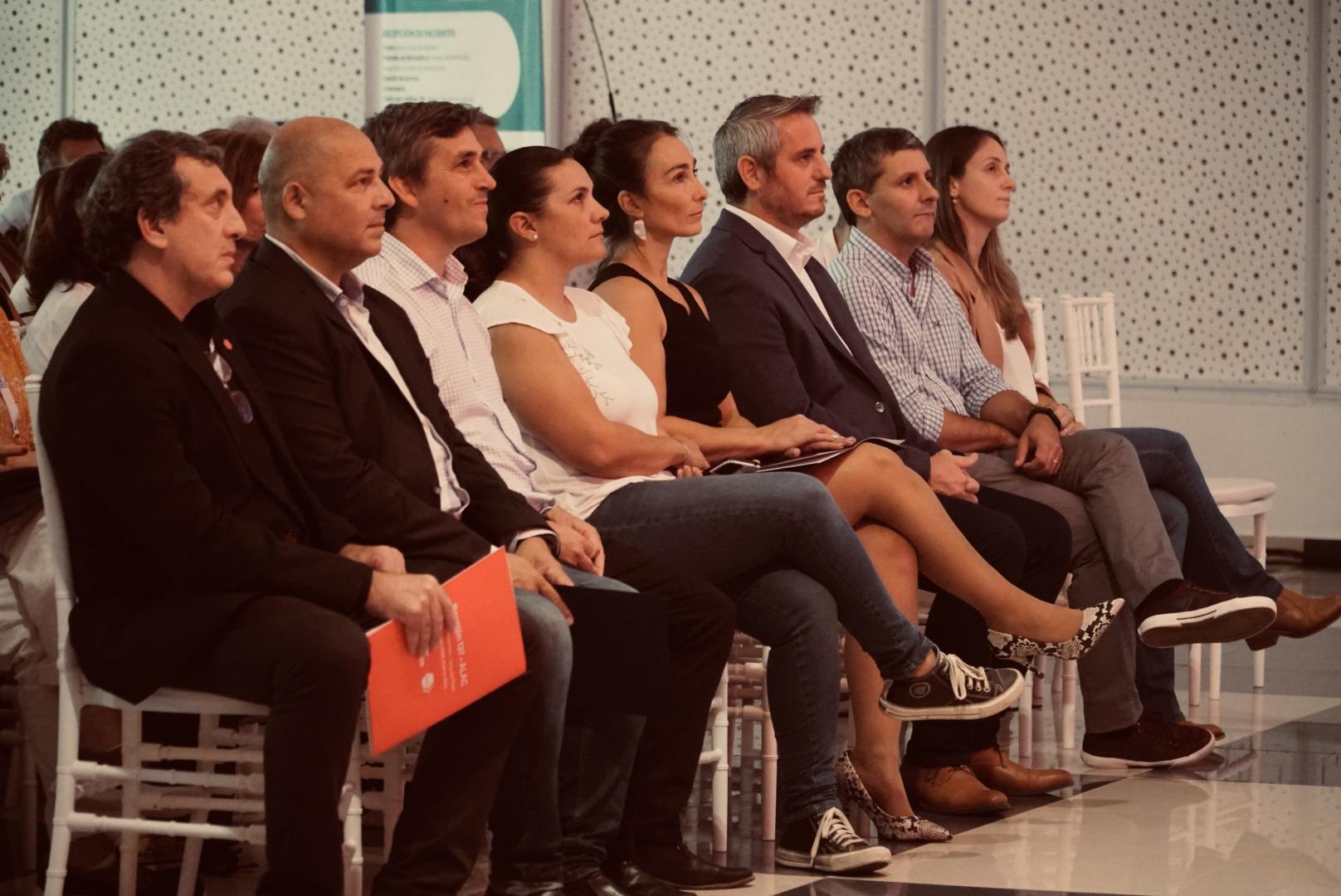 REUNION-LABORATORIOS-EN-COLON-4-4-2024-5