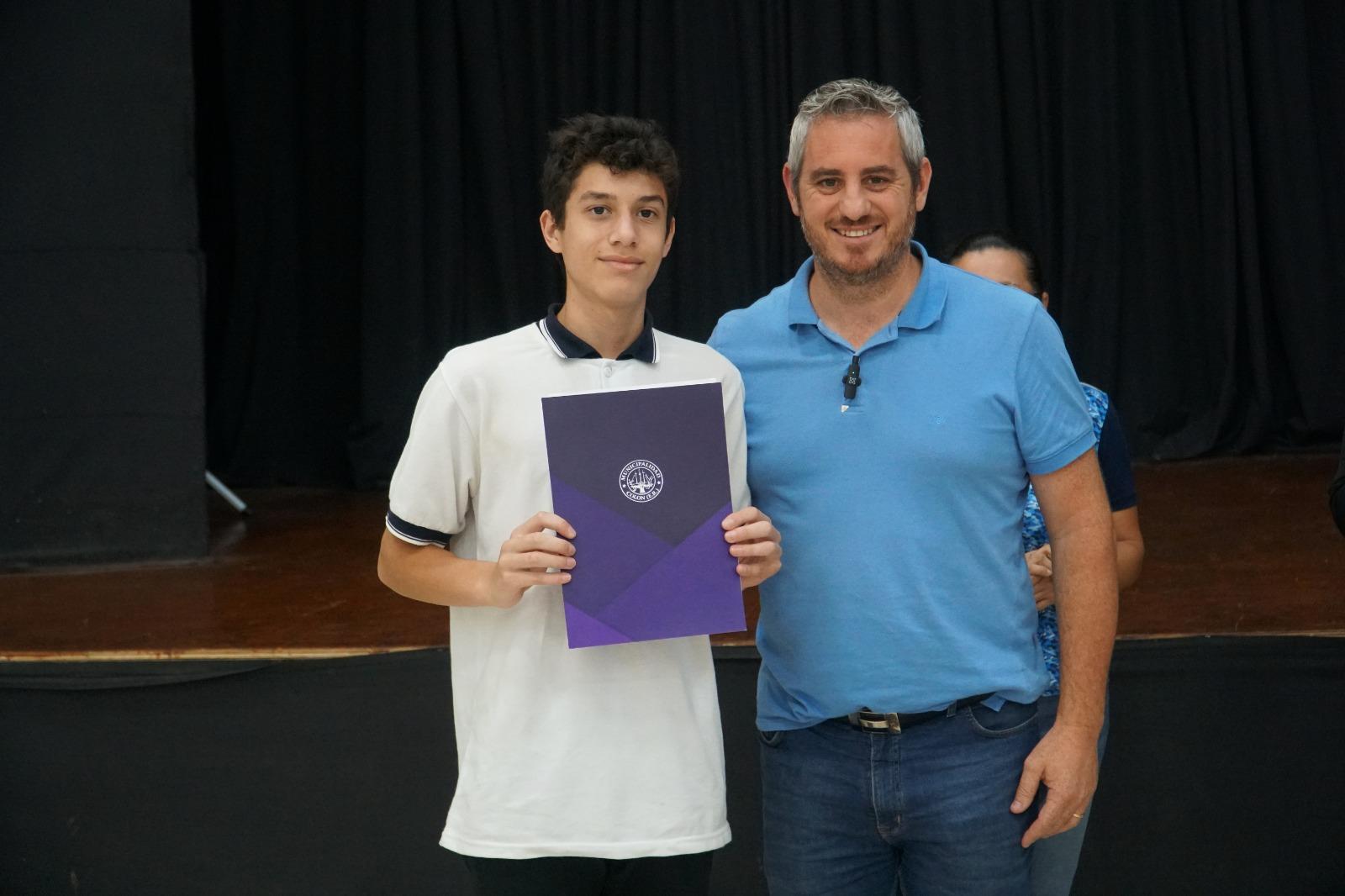 WhatsApp-Image-2024-04-18-at-18.31.00-4