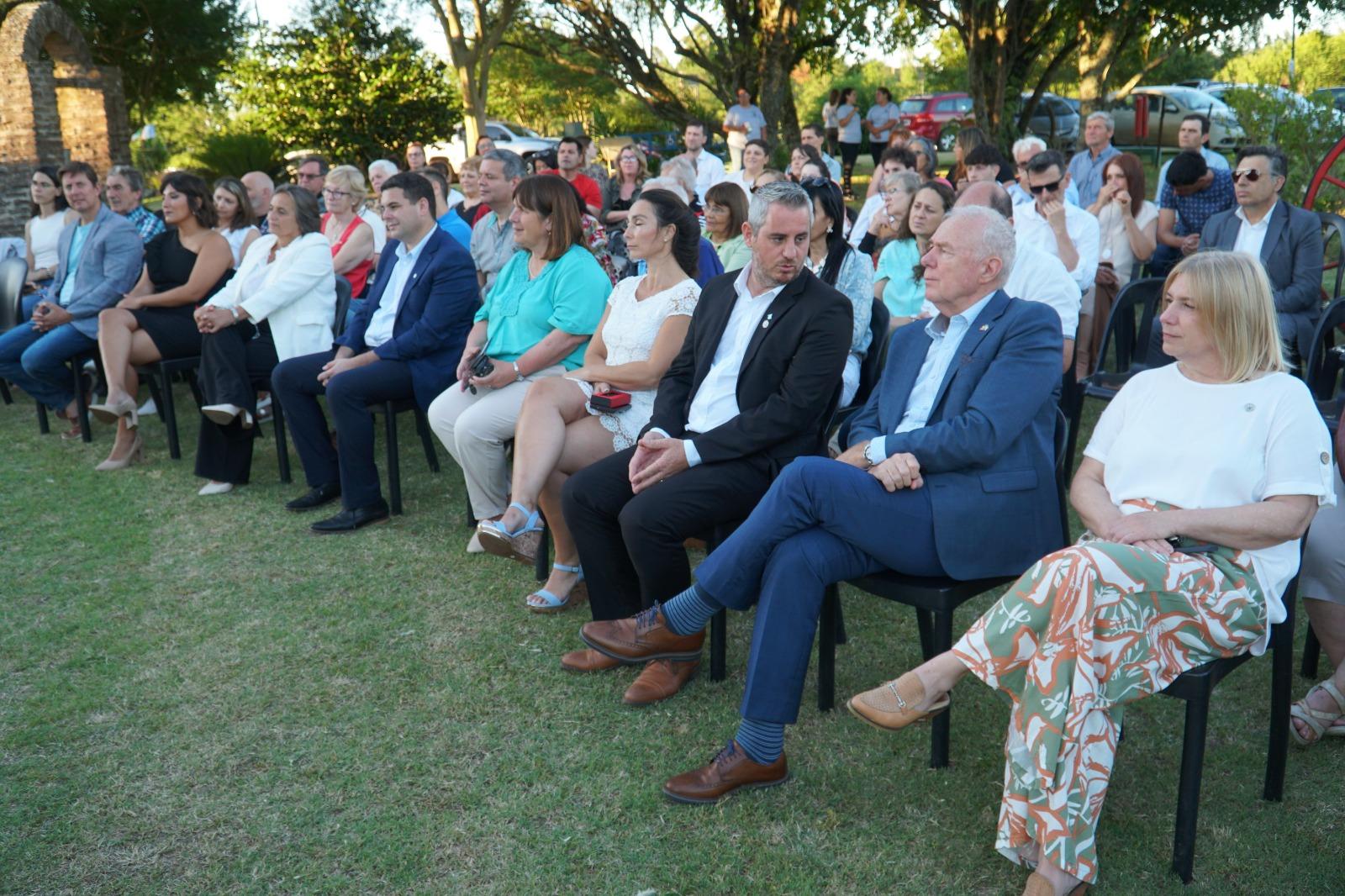 WhatsApp Image 2024-11-24 at 10.52.44 (2)