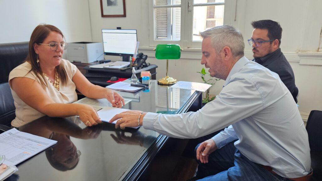 Walser entregó documentos a la Fiscal Minatta que investiga el proyecto de HIF Global